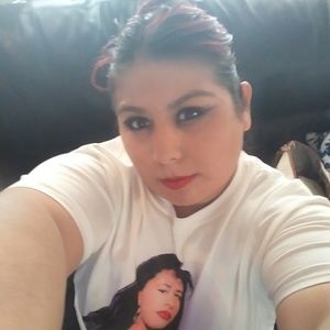 Meet your Posher, Gabriela